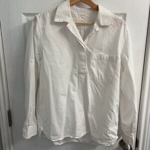 GAP White Button-Up Shirt with Contrast Red Stitching